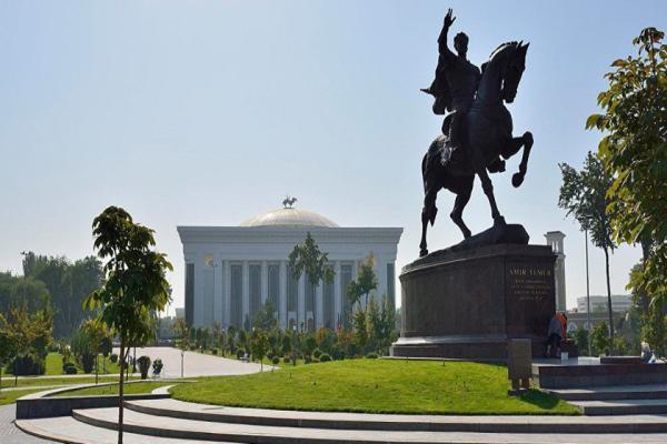 کاهش هزینه های اقامت برای گردشگران خارجی در ازبکستان